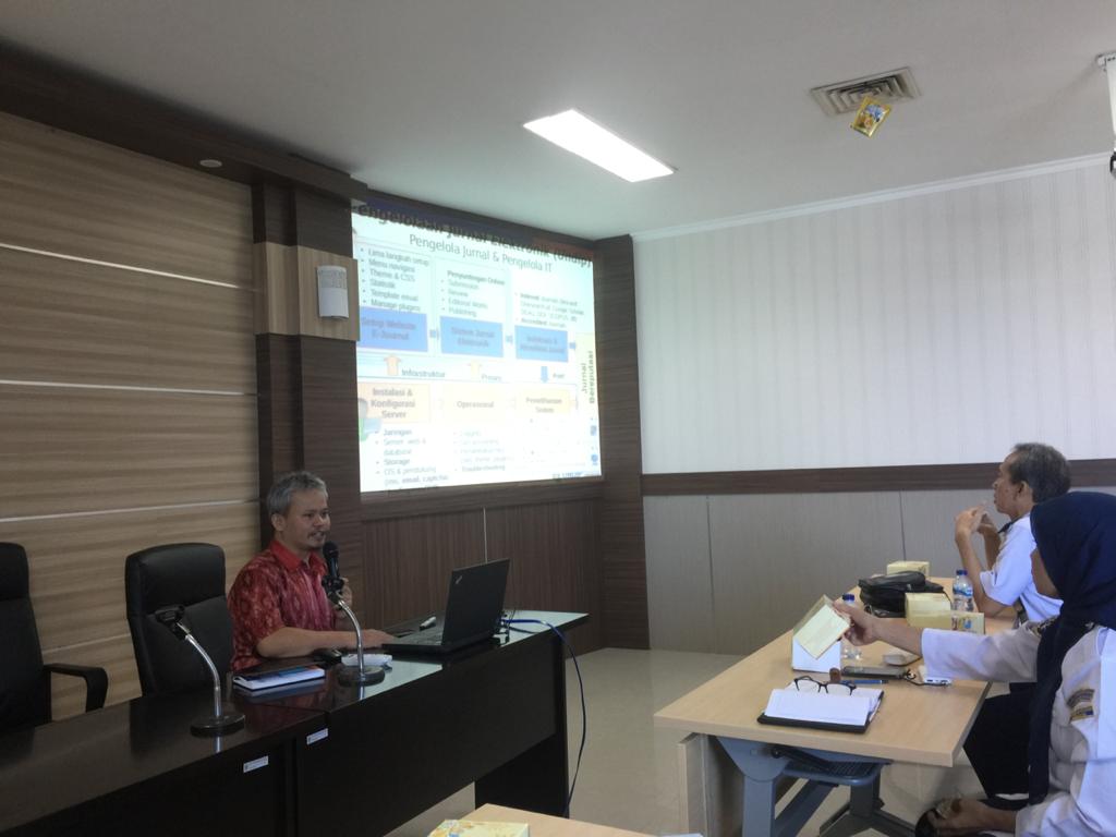 DALAMI E-JOURNAL, PIP SEMARANG LAKSANAKAN STUDI BANDING E-JOURNAL KE LPPM UNIVERSITAS DIPONEGORO